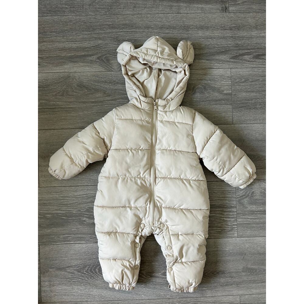 Baby Off-White Hooded Puffer Snowsuit Size 12-18 months